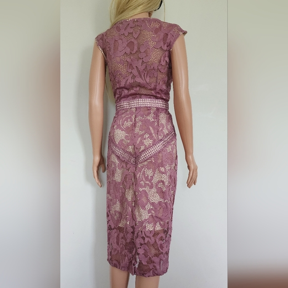 ASOS PURPLE DRESS MIDI LACE - Picture 12 of 13